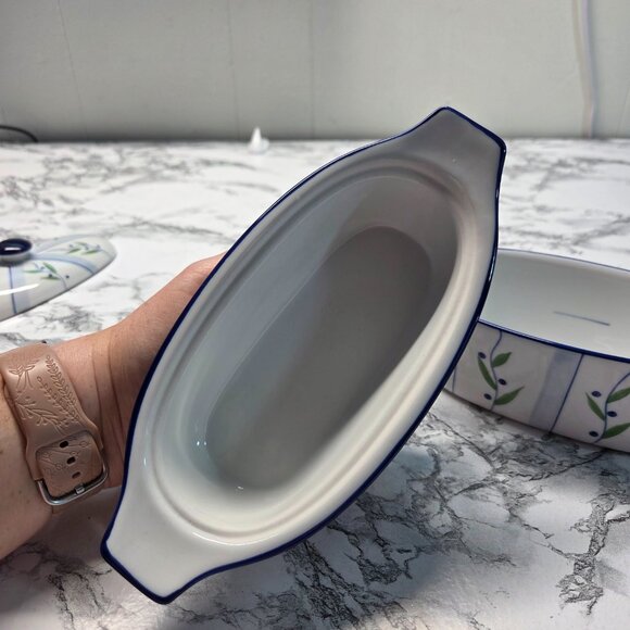 Butter Boat Cook Street Inc. Oval Boat With Insert / Lid Floral Striped - Picture 7 of 12